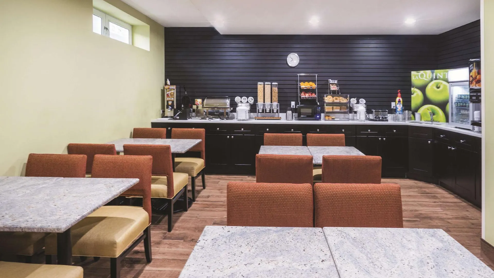 La Quinta By Wyndham Brooklyn Central New York Hotel