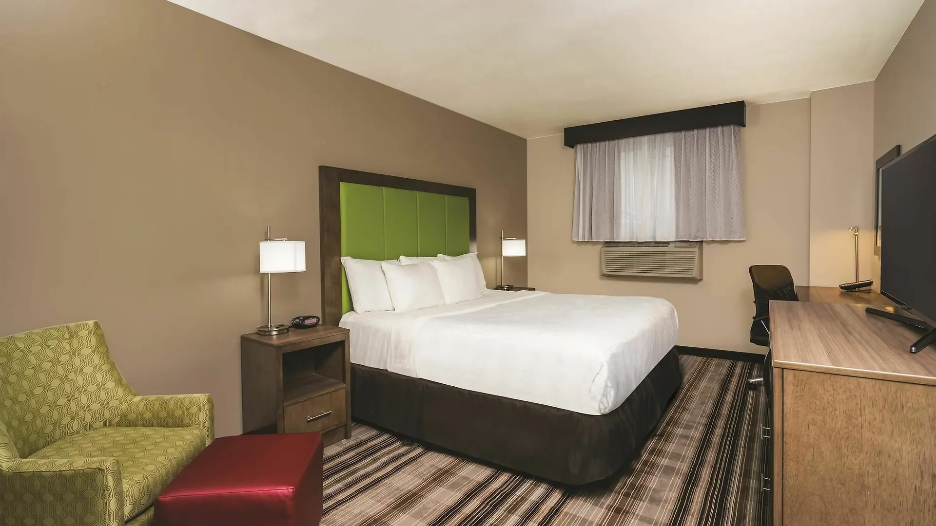 Hotel La Quinta By Wyndham Brooklyn Central New York